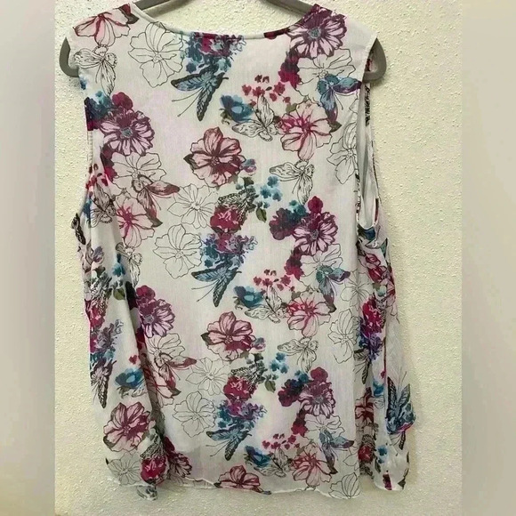 Roz & Ali  Dark Floral Print Blouse Size 2X - Picture 5 of 6